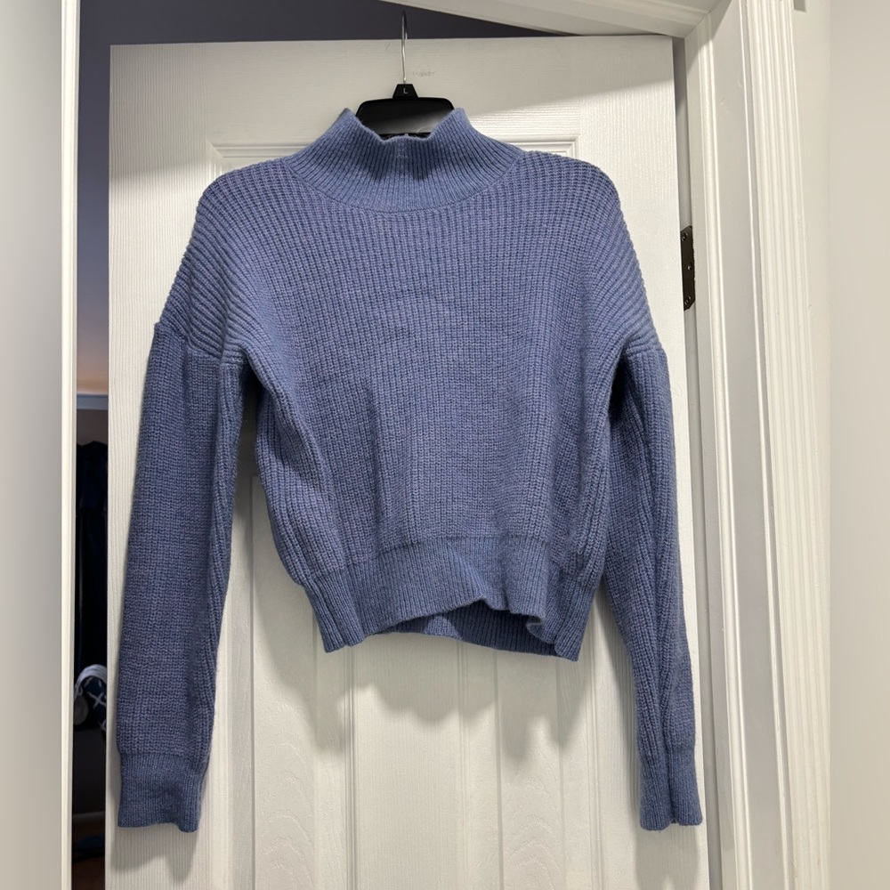 SHEIN purple cropped mock neck sweater, size large.